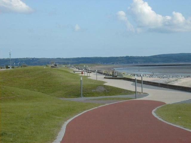 Beach Front Ground Floor Apartment Llanelli Zewnętrze zdjęcie